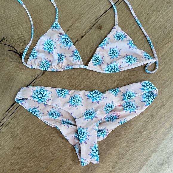 Tori Praver Bikini - Pink & Blue - S - Picture 1 of 10